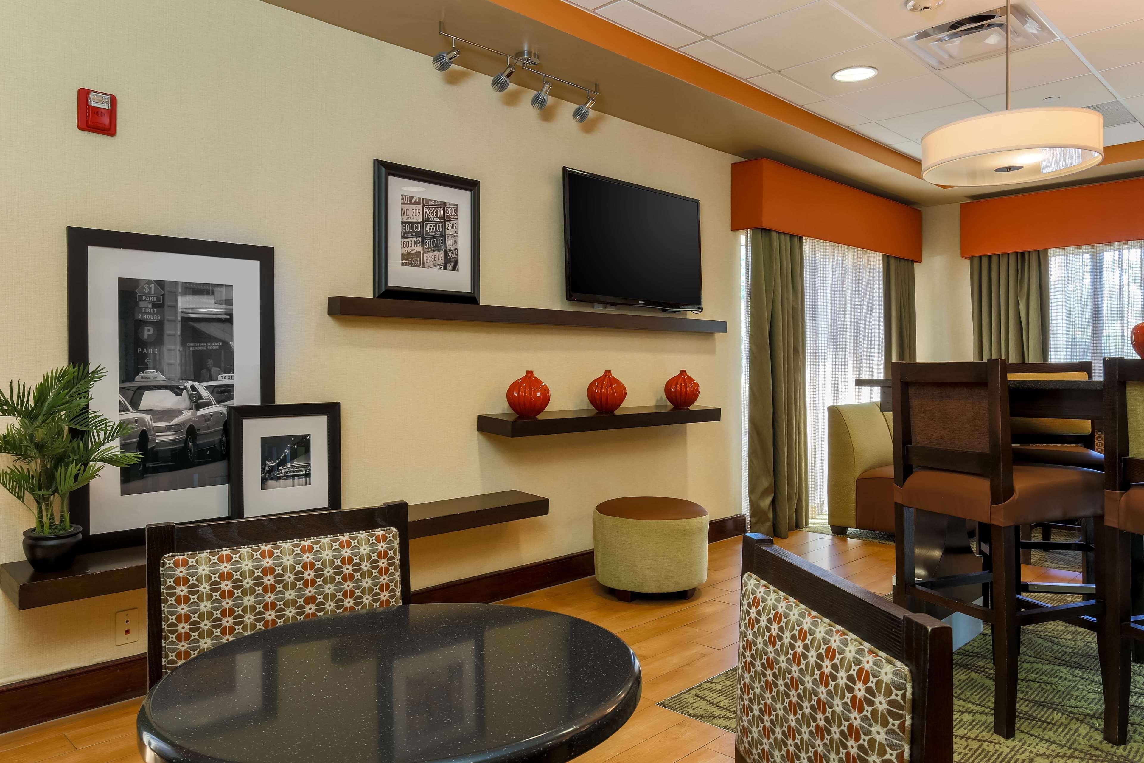 Hampton Inn Nanuet Exterior foto