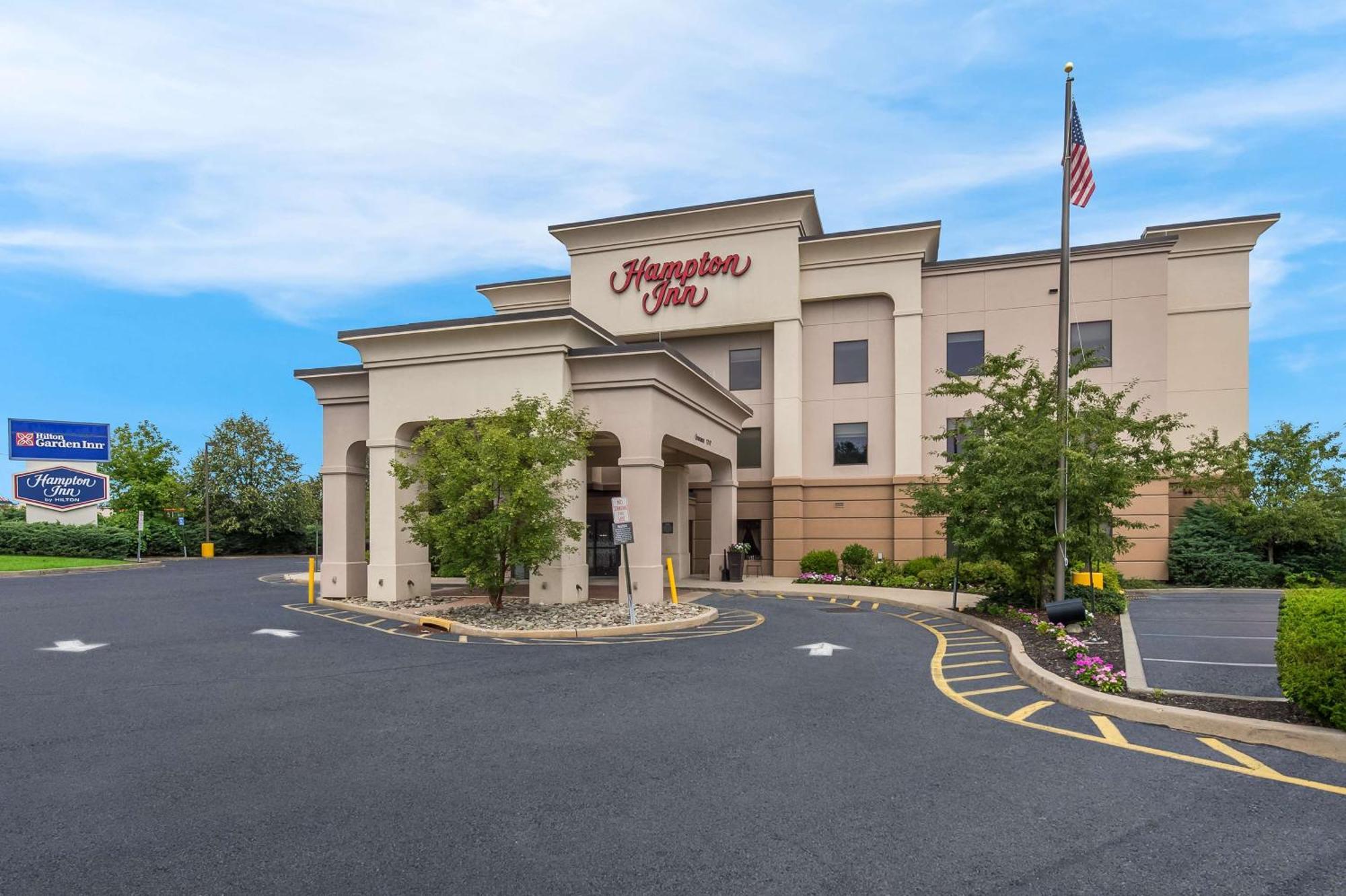 Hampton Inn Nanuet Exterior foto